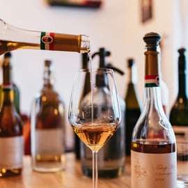 Budapeszt: Degustacja węgierskiego wina z 7 winami i tapasami