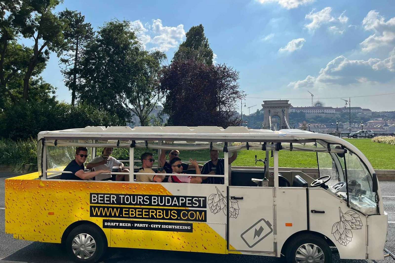 Budapeszt: Prywatna wycieczka krajoznawcza eBeerBusem