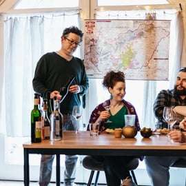 Budapeszt: Degustacja węgierskiego wina z 7 winami i tapasami