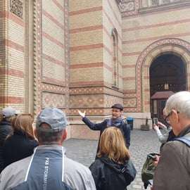 Budapeszt: wycieczka piesza po dzielnicy żydowskiej i wstęp do synagogi