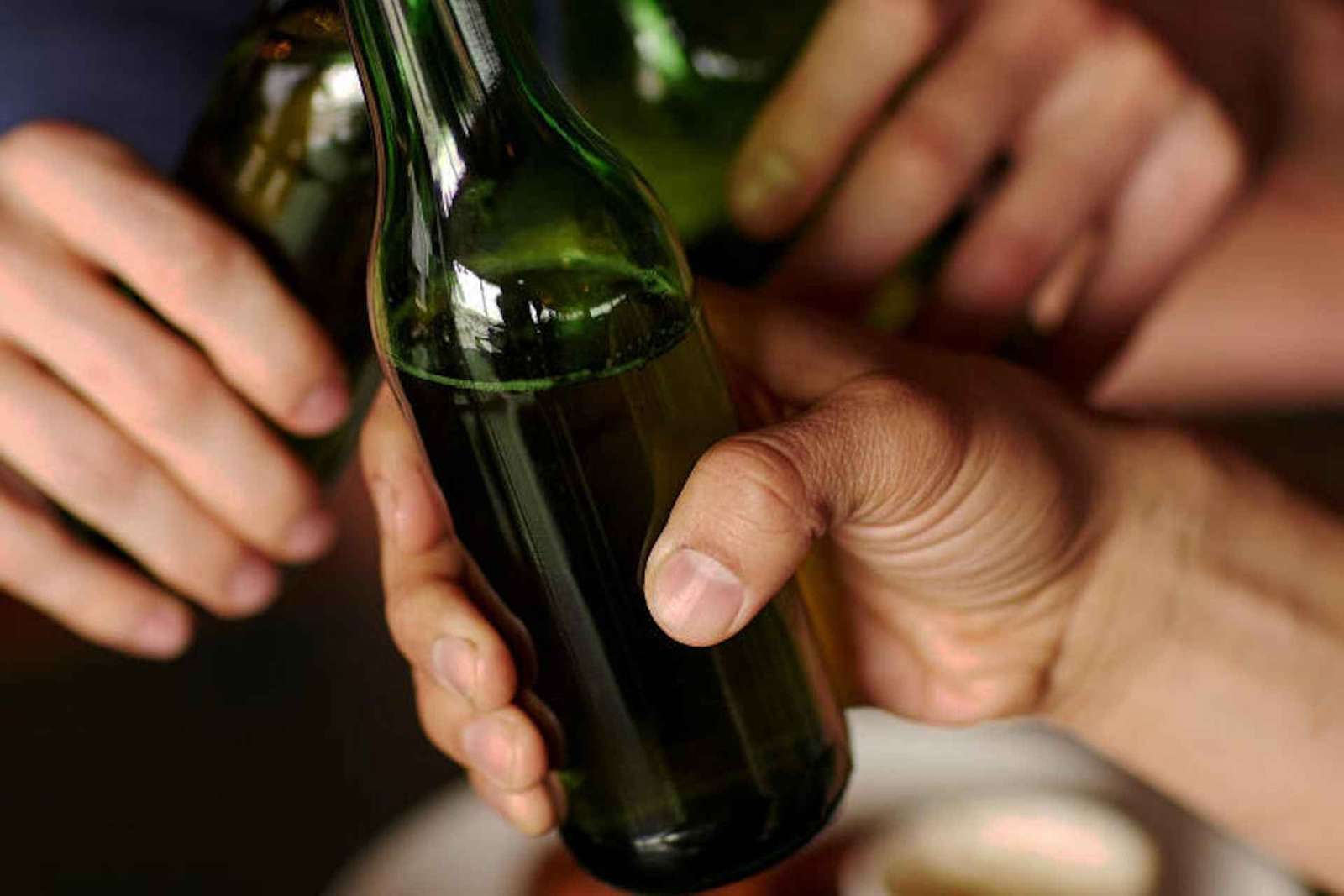 Budapeszt: Statek na wieczór kawalerski z piwem i winem