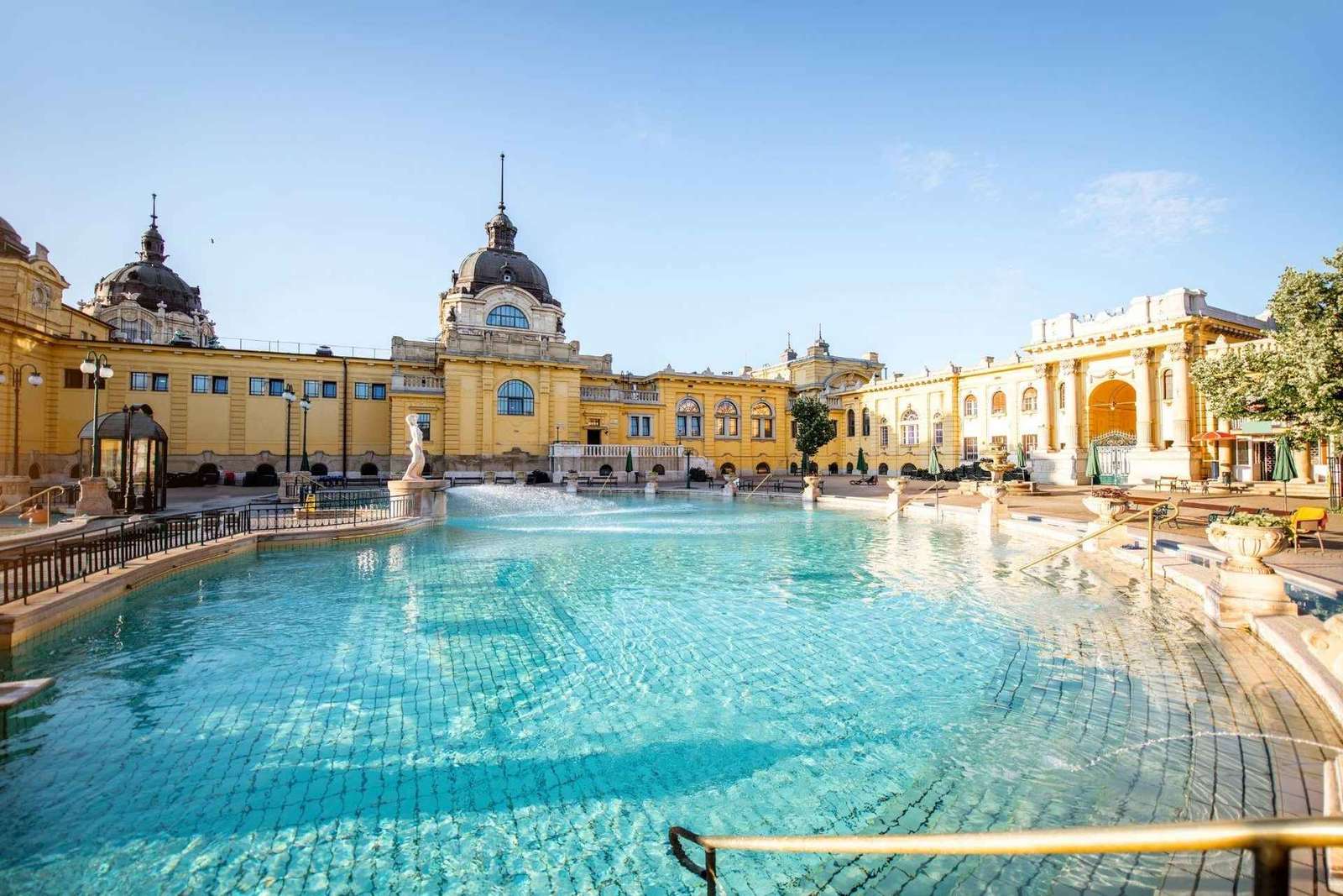 Budapeszt: Termy Széchenyi – Wstęp Fast Track z szafką