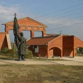 Transfer Trabantem do Memento Park z wycieczką z przewodnikiem