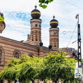 Budapeszt: Wycieczka z przewodnikiem po dziedzictwie żydowskim z biletem do synagogi