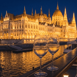 Budapeszt: wieczorny rejs z nielimitowanym prosecco, winem i piwem