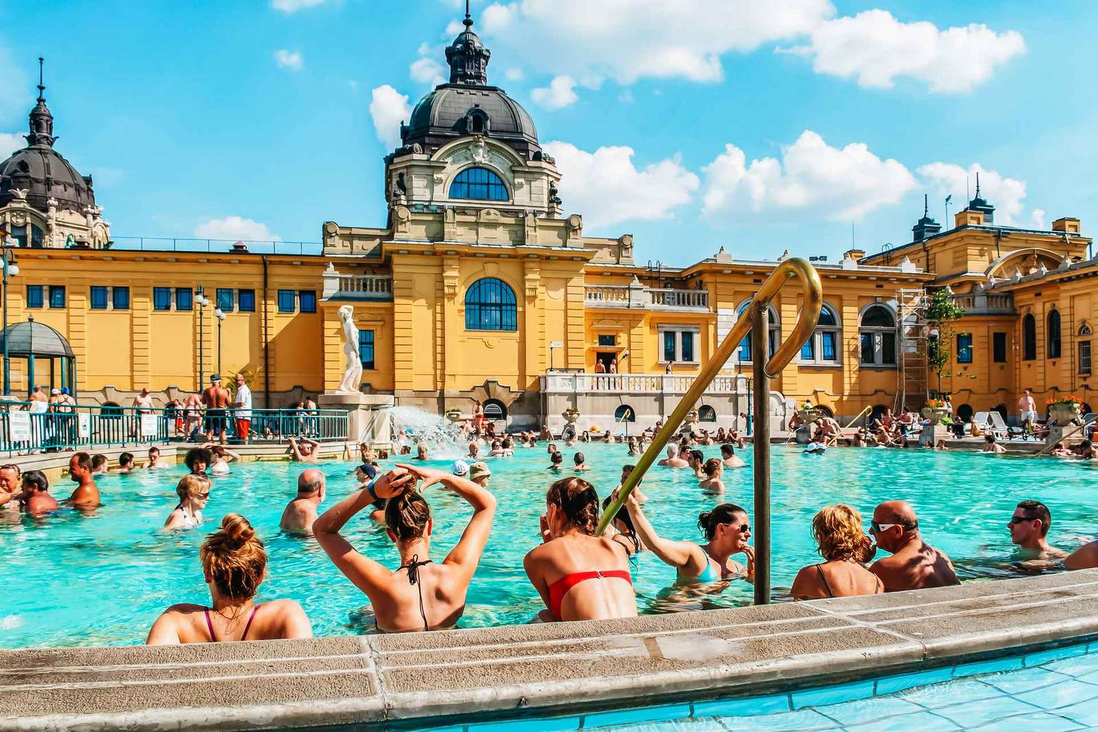 Budapeszt: Uzdrowisko Széchenyi - wycieczka całodniowa z opcją zwiedzania Pálinki
