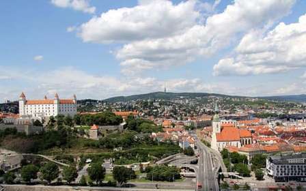 Budapeszt: Transfer do Pragi przez malowniczą Bratysławę